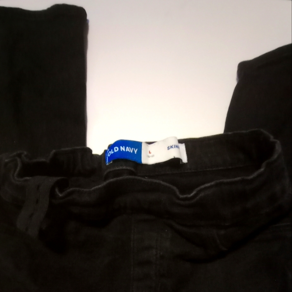 Old Navy black skinny jeans size L 10-12